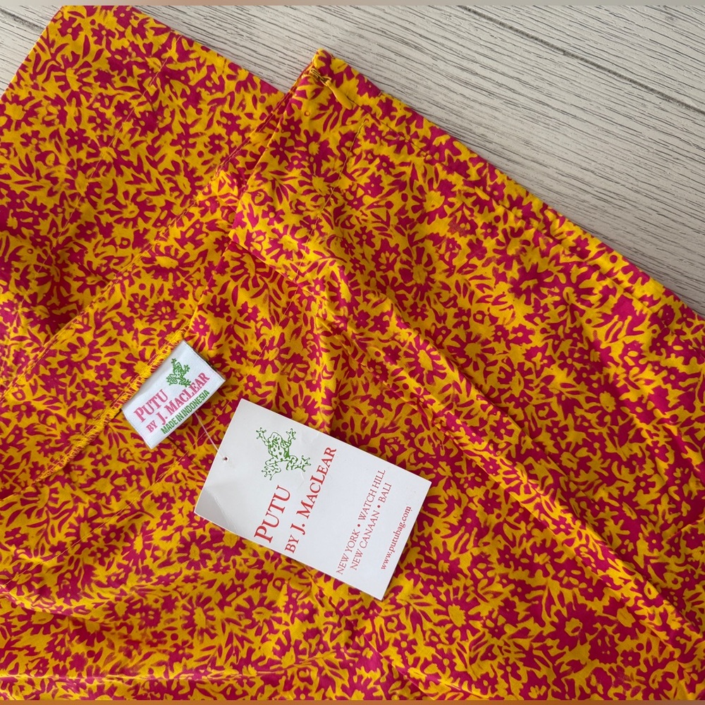 Putu by J. Maclear Gap Capri Pants Pink Yellow size 8